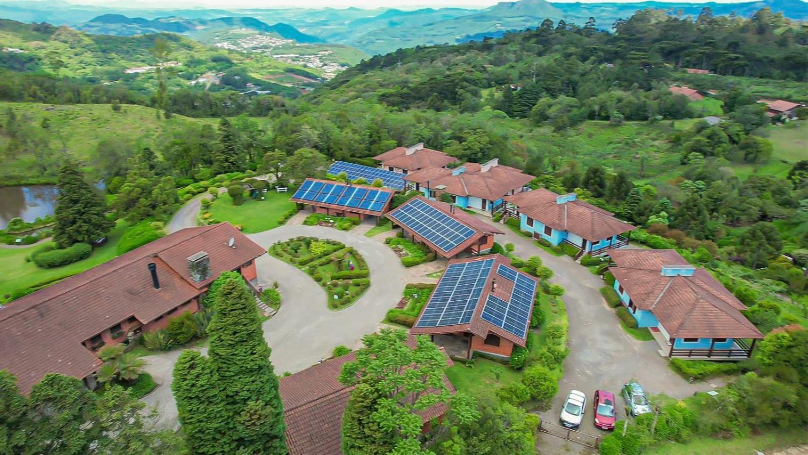 Hotel Bangalos Da Serra Gramado Exterior foto